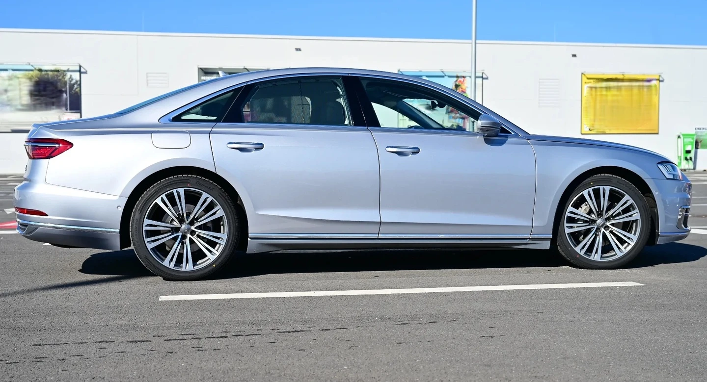 Audi A8 3.0 TDI Quattro , снимка 4 - Автомобили и джипове - 55571145