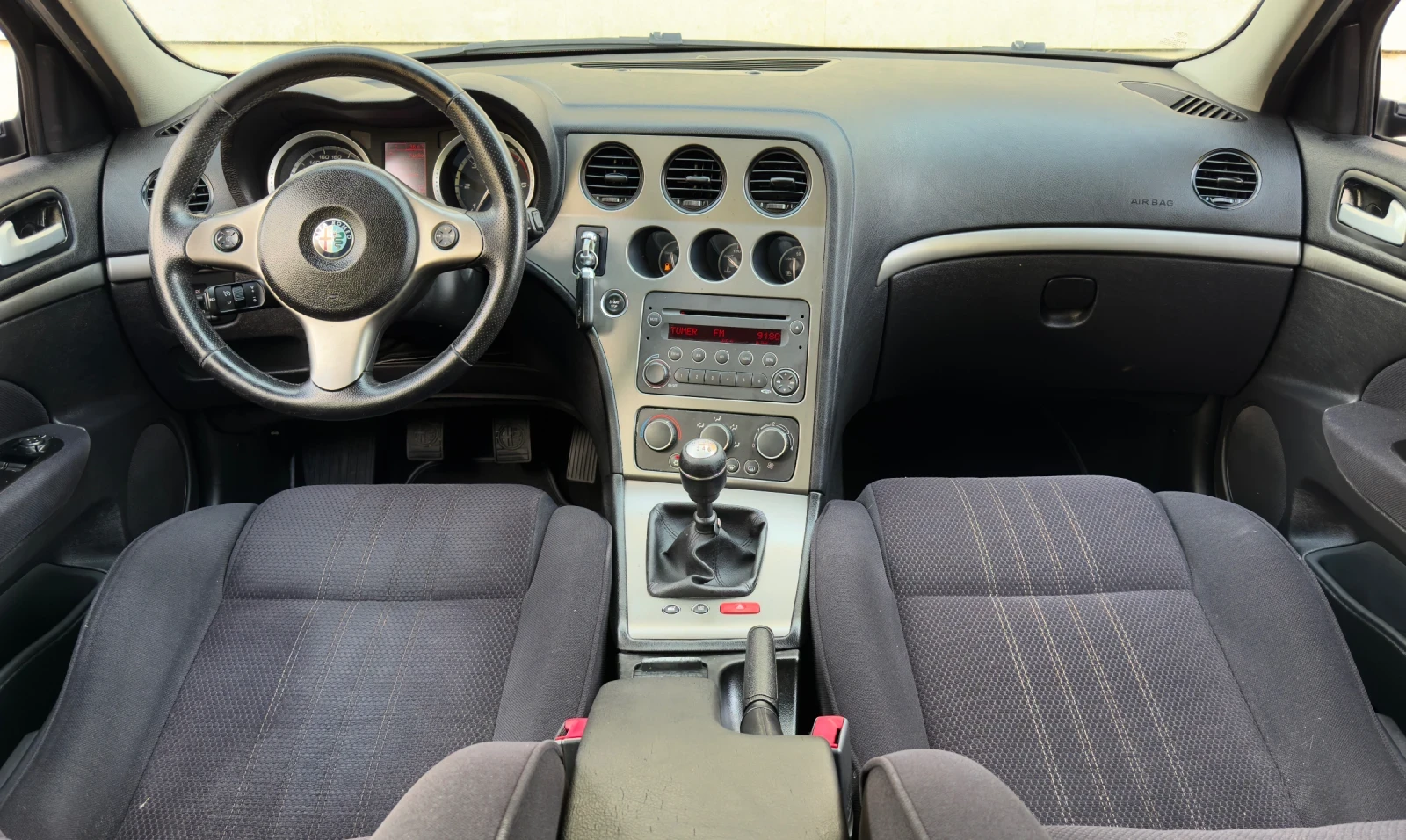 Alfa Romeo 159 sportwagon 1.9JTD 150hp, снимка 10 - Автомобили и джипове - 55816444