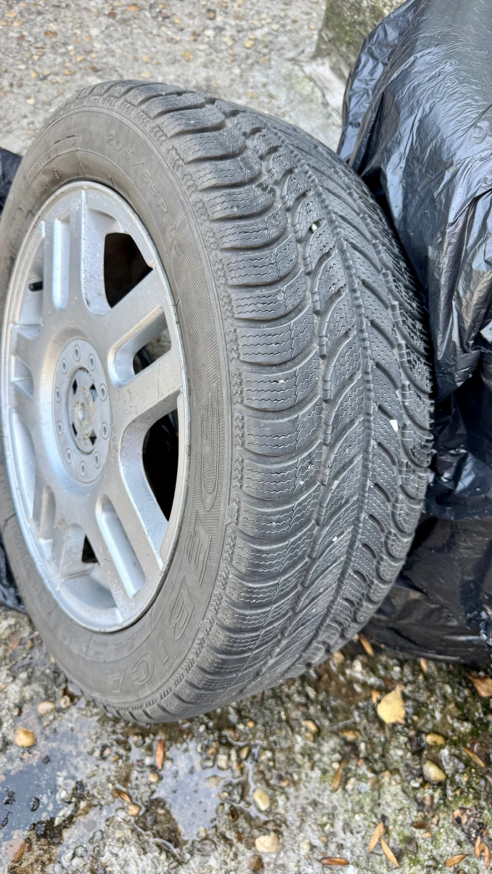 VW Golf, снимка 16 - Автомобили и джипове - 55900647