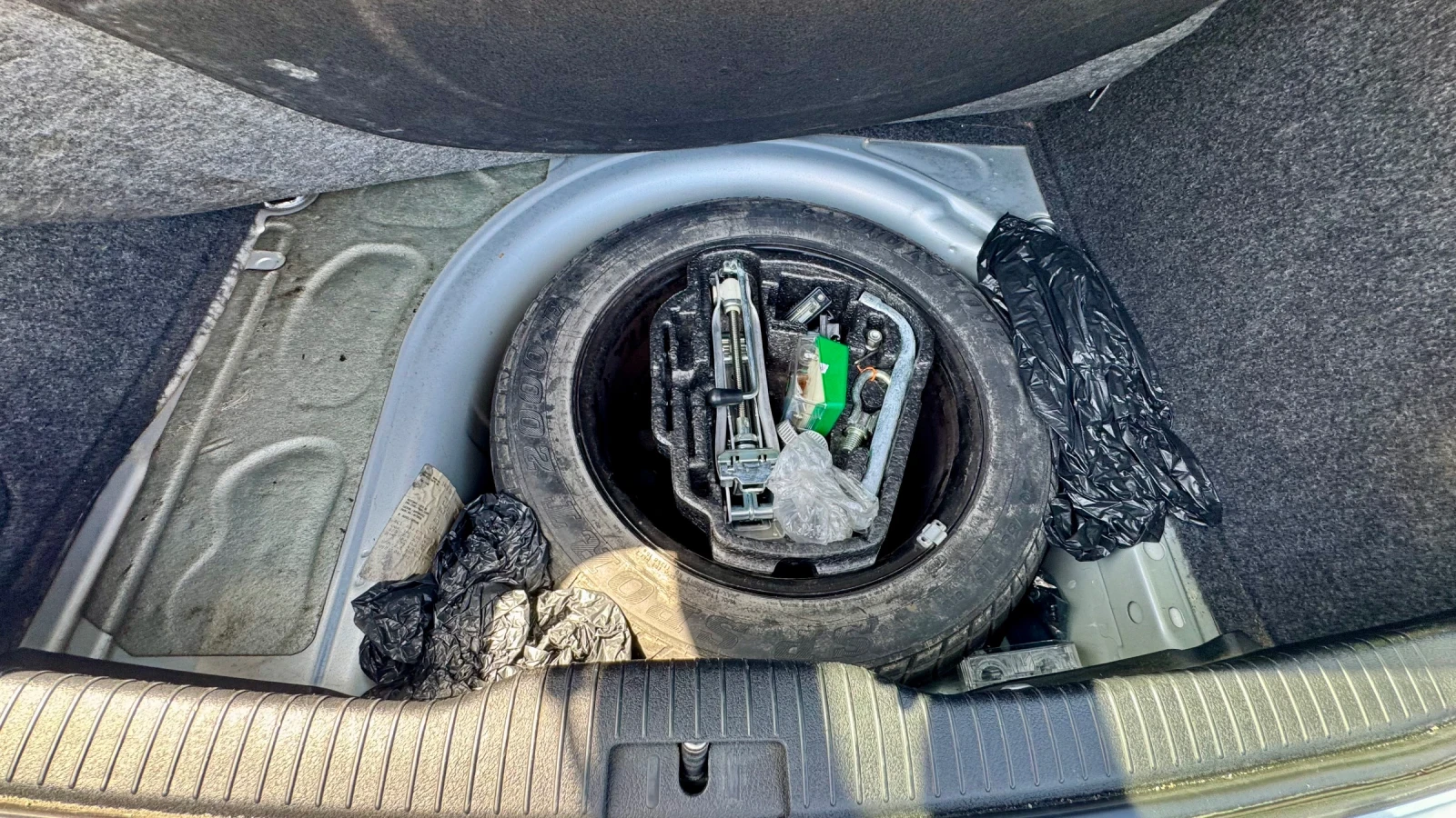 VW Golf, снимка 14 - Автомобили и джипове - 55900647