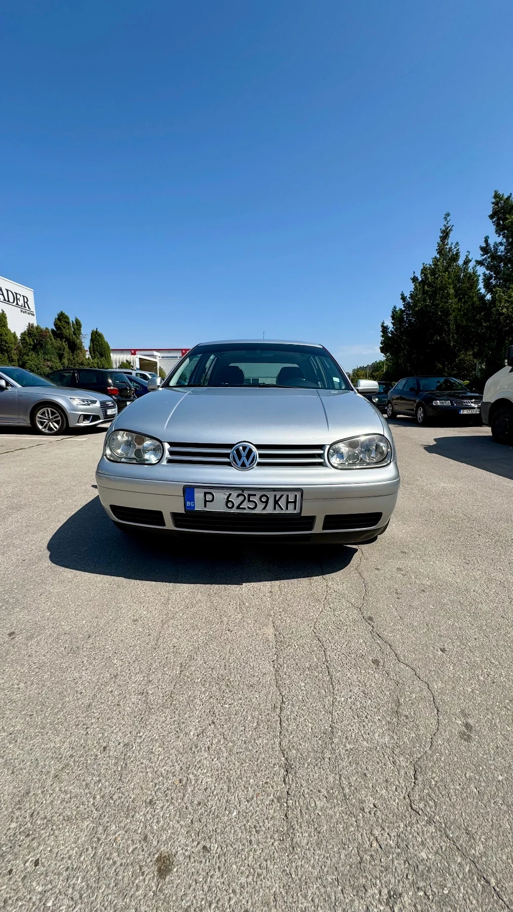VW Golf, снимка 7 - Автомобили и джипове - 55900647
