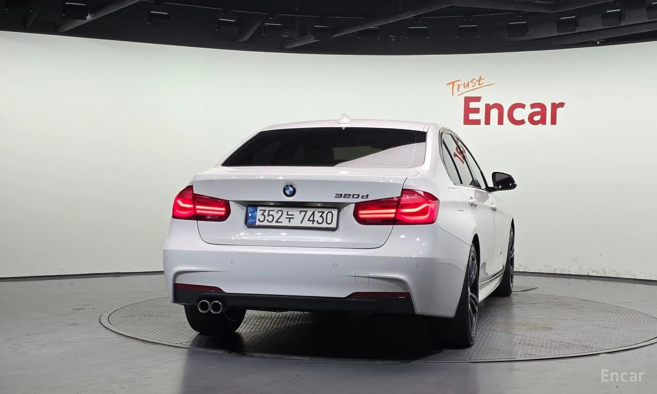BMW 320 d* M SPORT* ХЕДЪП* КАМЕРА* ШИБИДАХ* КРАЙНА ЦЕНА, снимка 3 - Автомобили и джипове - 55983710