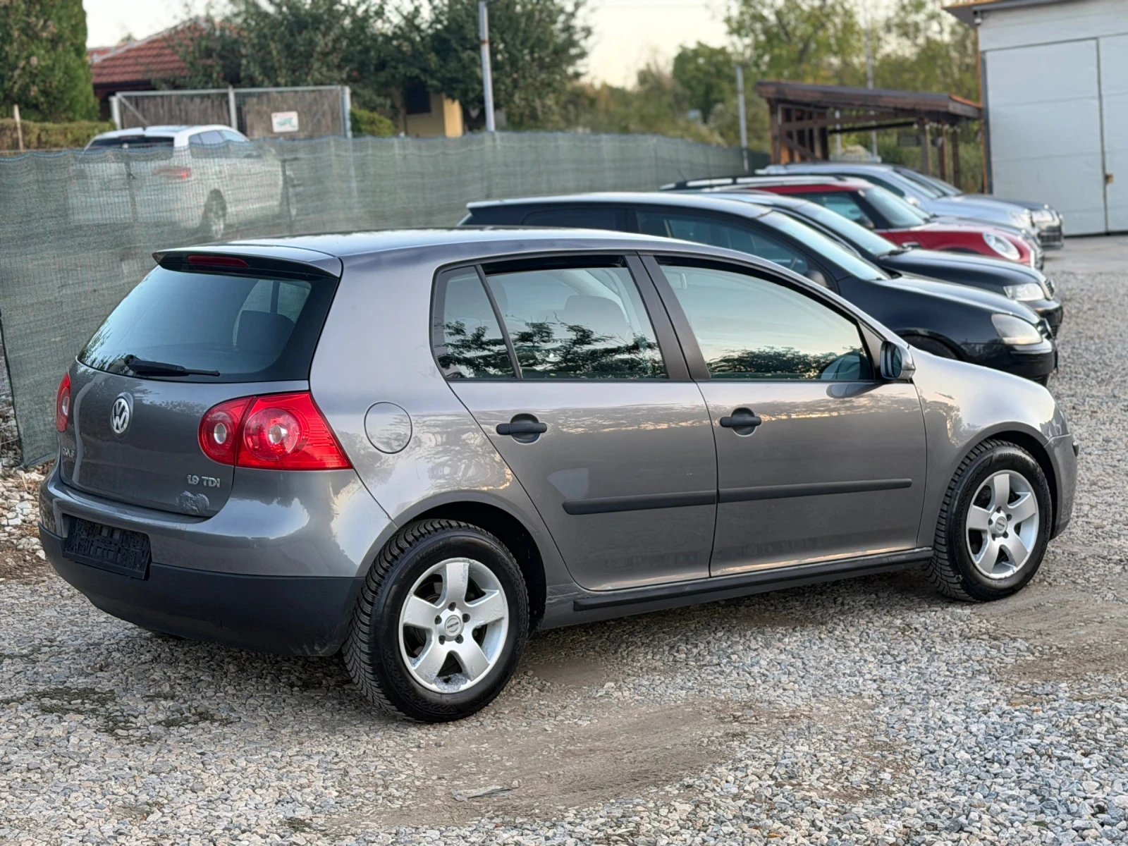 VW Golf 1.9* TDI* , снимка 5 - Автомобили и джипове - 56568834