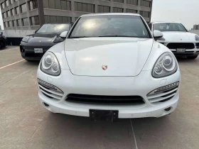 Porsche Cayenne * AWD 4dr * CARFAX * ЦЕНА ДО БГ, снимка 6