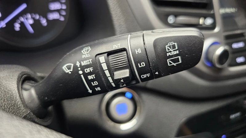 Hyundai Tucson 2.0 2WD MODERN autogeorge.com, снимка 17 - Автомобили и джипове - 51903306