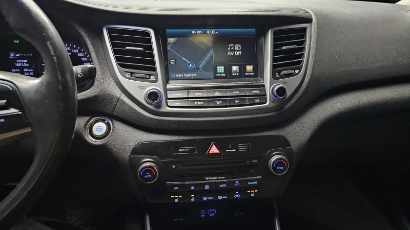 Hyundai Tucson 2.0 2WD MODERN autogeorge.com, снимка 13 - Автомобили и джипове - 51903306