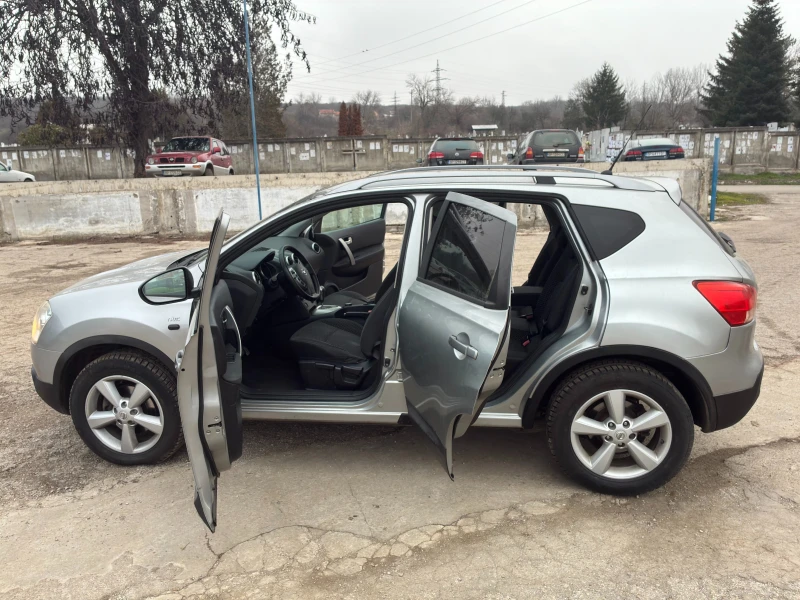 Nissan Qashqai, снимка 4 - Автомобили и джипове - 52868594