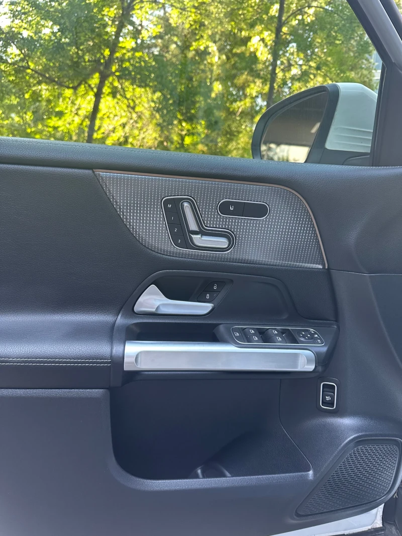 Mercedes-Benz GLB Mercedes Benz GLB250, снимка 7 - Автомобили и джипове - 52882672
