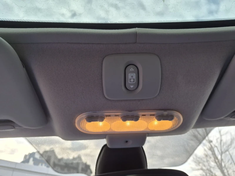 Nissan Qashqai 2.0 140PS Кожа, Панорама, снимка 10 - Автомобили и джипове - 53124299