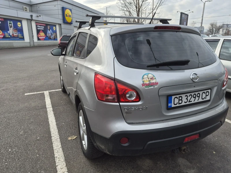 Nissan Qashqai 2.0 140PS Кожа, Панорама, снимка 4 - Автомобили и джипове - 53124299