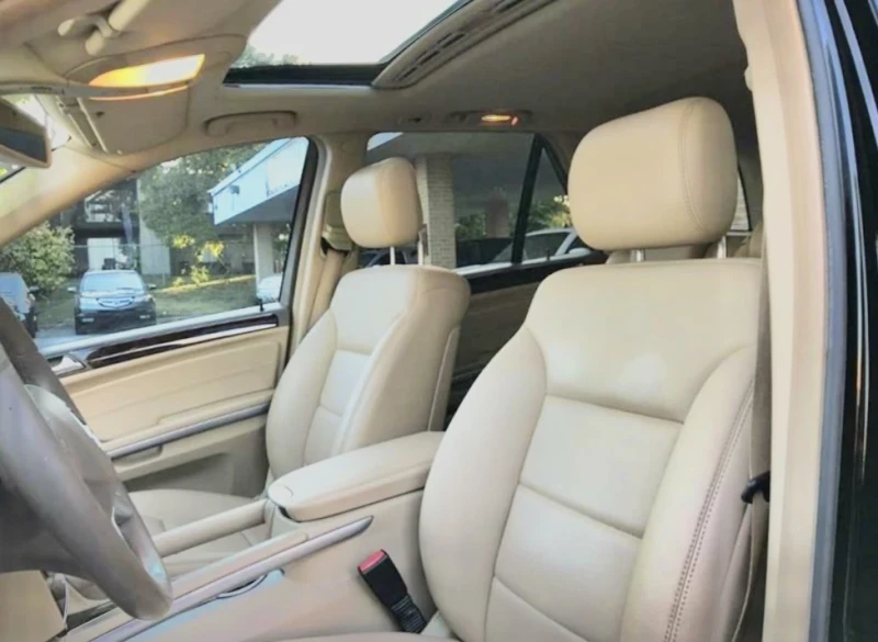 Mercedes-Benz ML 500 * AMG LINE* V8* CARFAX* 5.5* 388, снимка 11 - Автомобили и джипове - 53458791