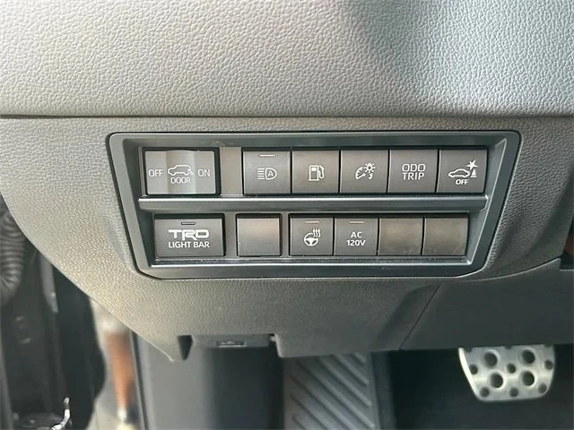 Toyota Sequoia TRD PRO, Hybrid, Pano,    2050 . | Mobile.bg   14