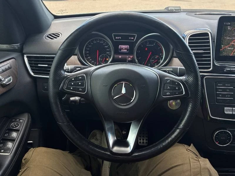 Mercedes-Benz GLE 43 AMG * ДИСТРОНИК * ПЪЛНА ИСТОРИЯ В МЕРЦЕДЕС * 2 КЛЮЧА, снимка 10 - Автомобили и джипове - 54973365