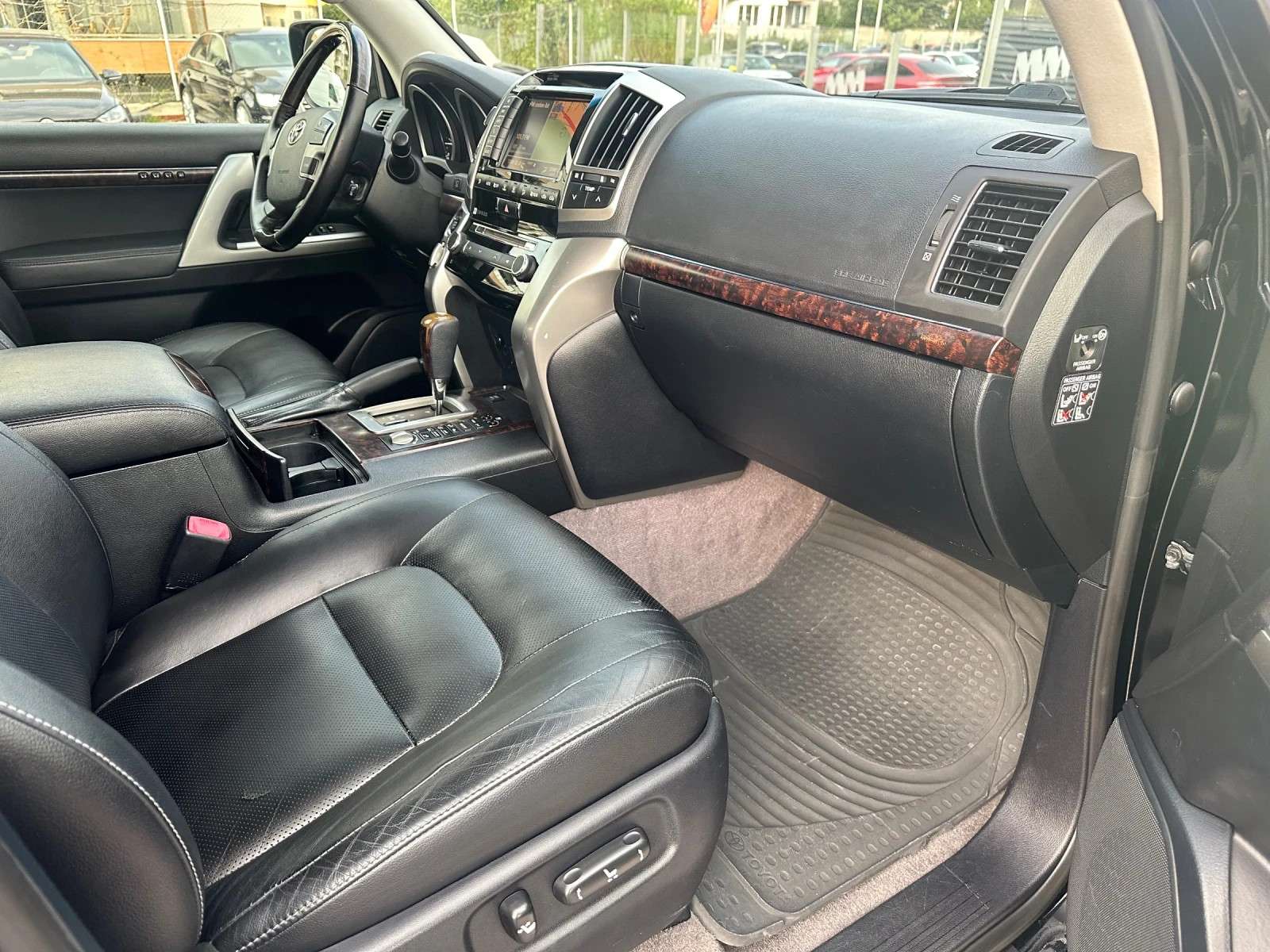 Toyota Land cruiser   | Mobile.bg   11