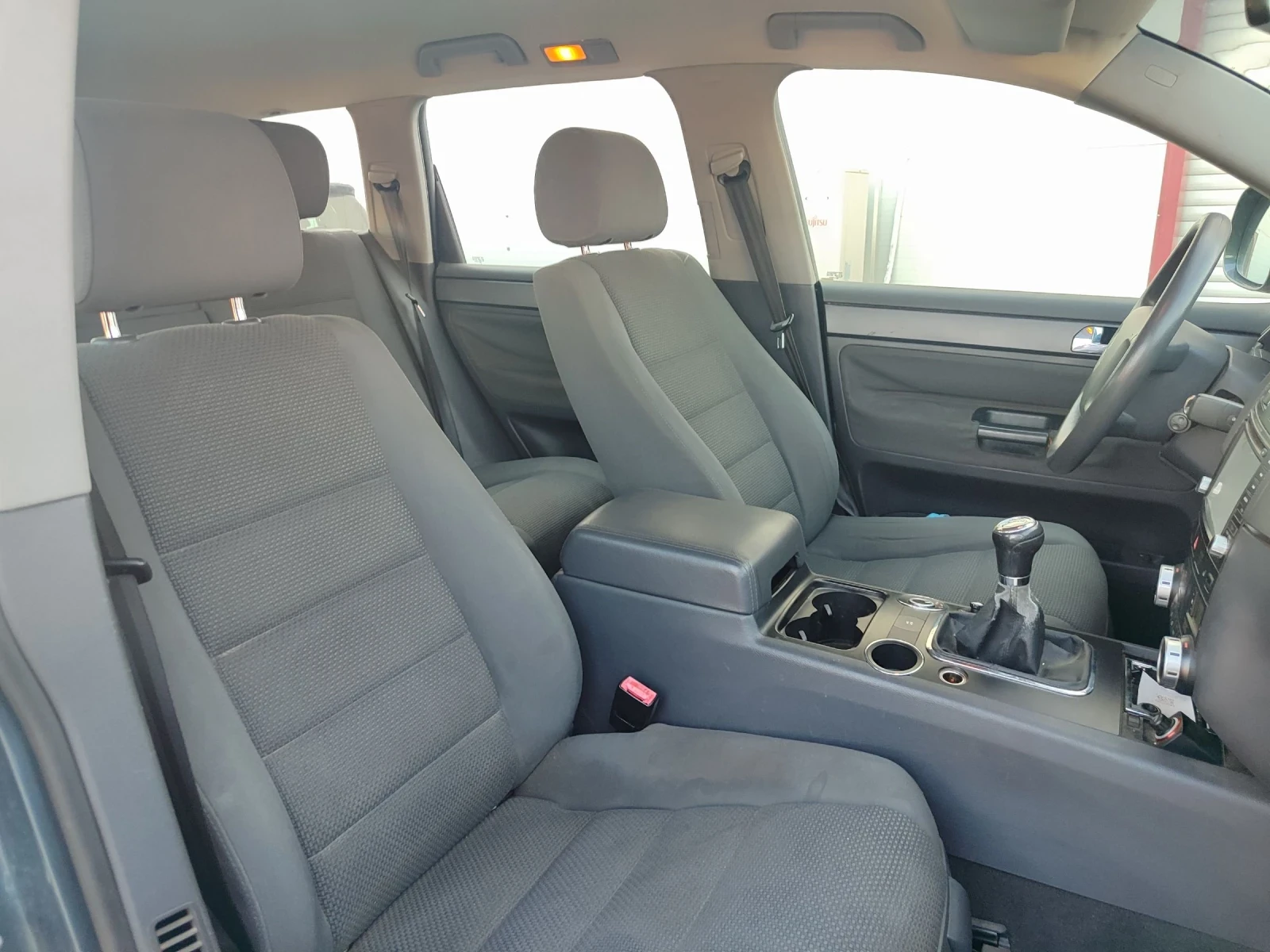 VW Touareg 2.5TDI - изображение 3