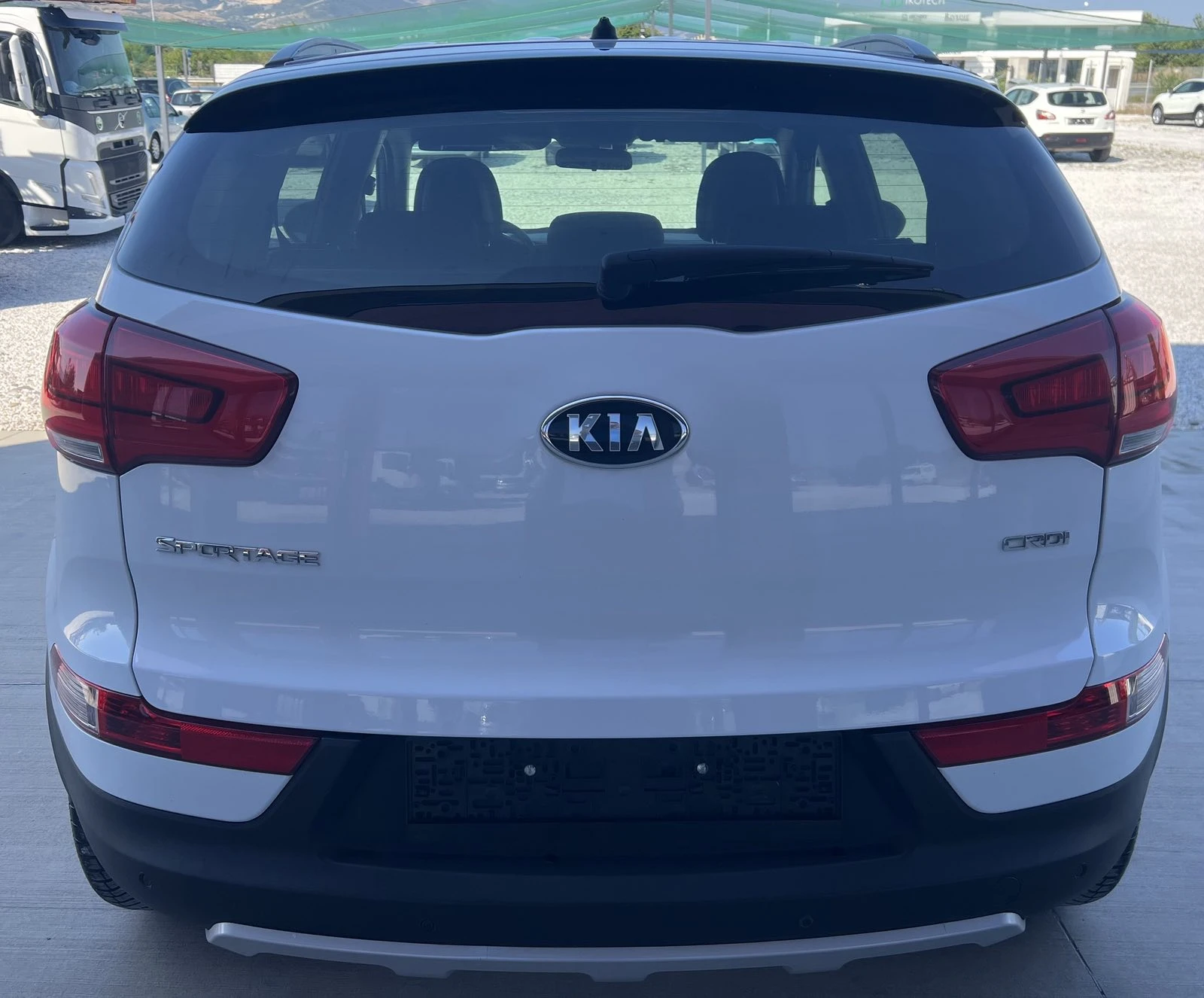 Kia Sportage 1.7 CRDi - изображение 6