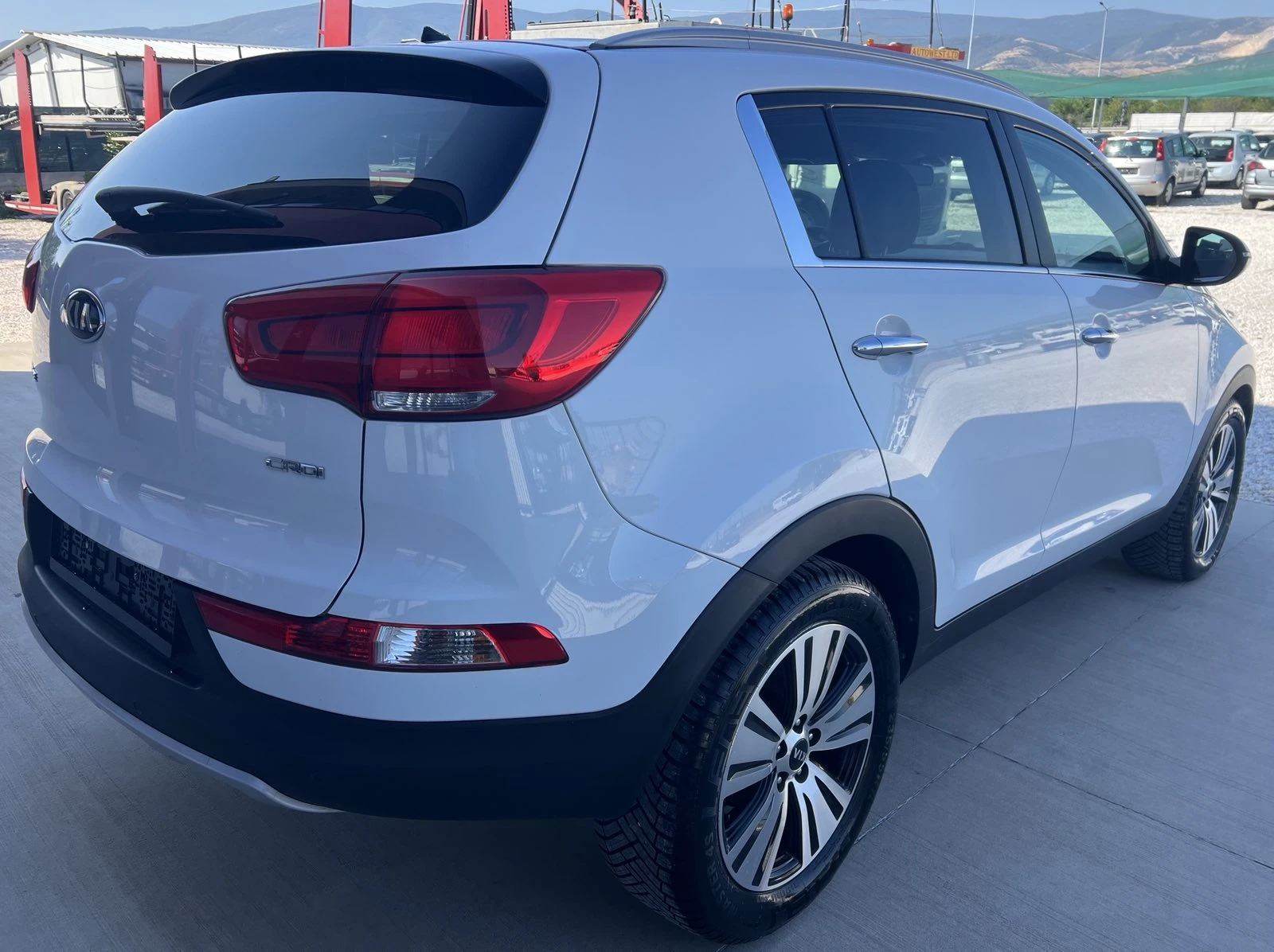 Kia Sportage 1.7 CRDi - изображение 4