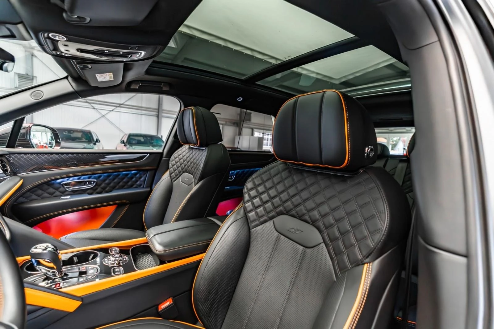 Bentley Bentayga S V8/BLACK EDITION/MULLINER/NAIM/PANO/HEAD UP/ - изображение 9