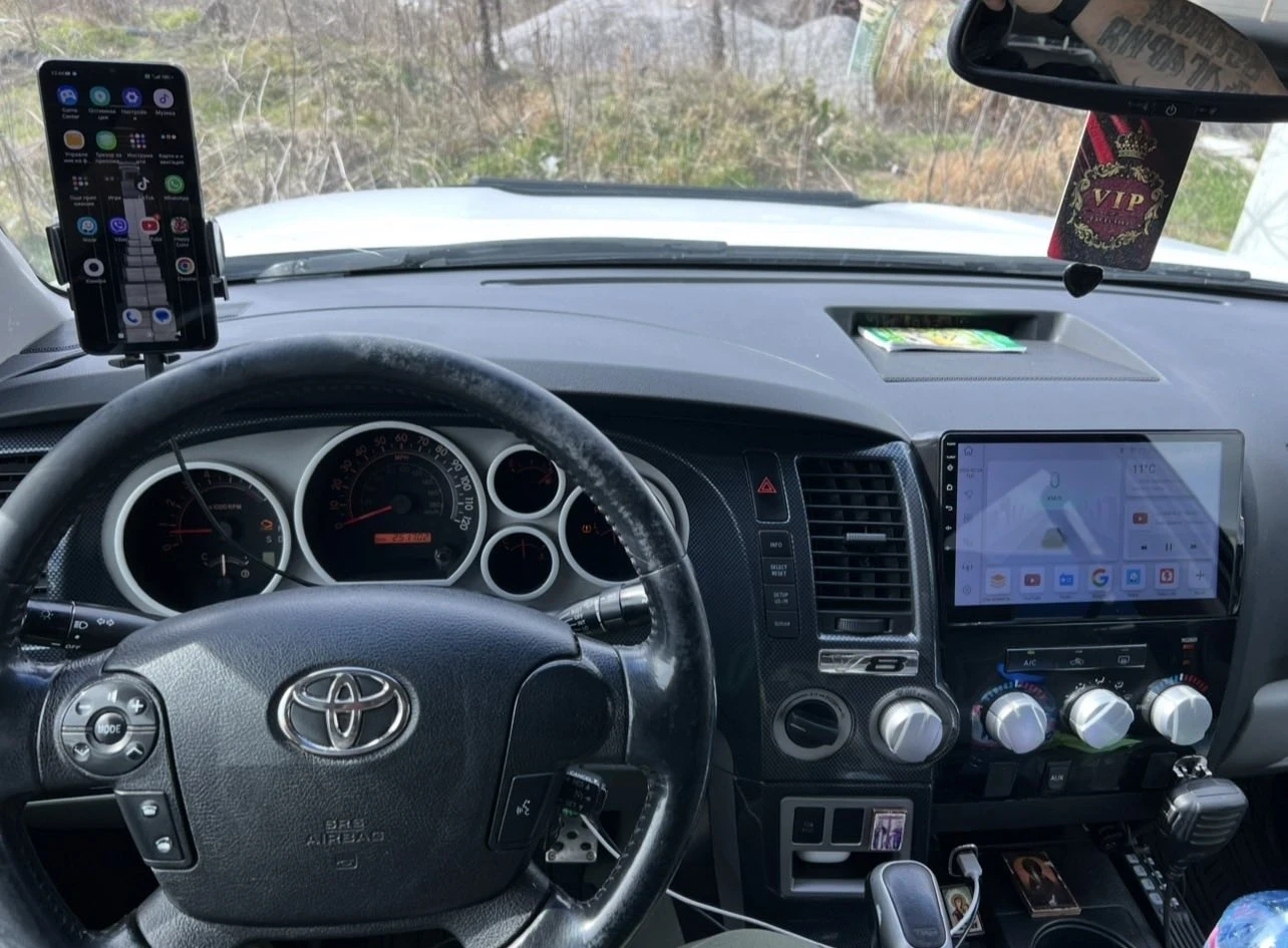 Toyota Tundra  - изображение 10