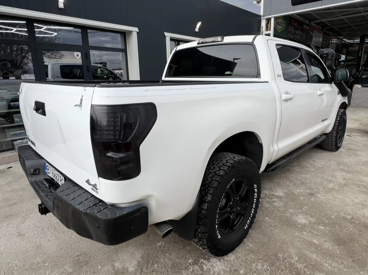 Toyota Tundra  - изображение 9