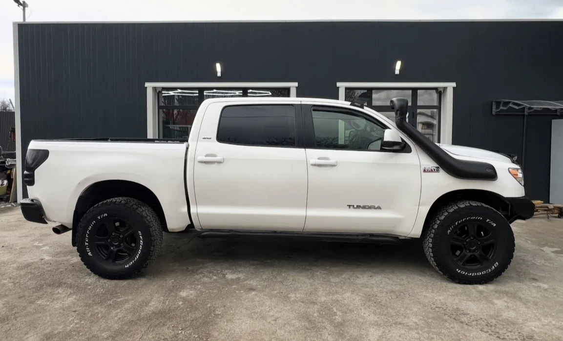 Toyota Tundra  - изображение 5