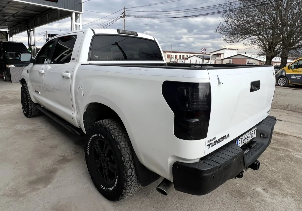 Toyota Tundra  - изображение 3