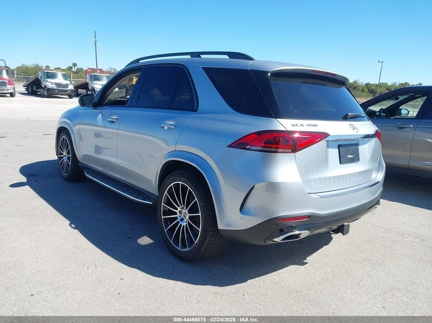 Mercedes-Benz GLE 450 AMG 4MATIC, снимка 3 - Автомобили и джипове - 53807551