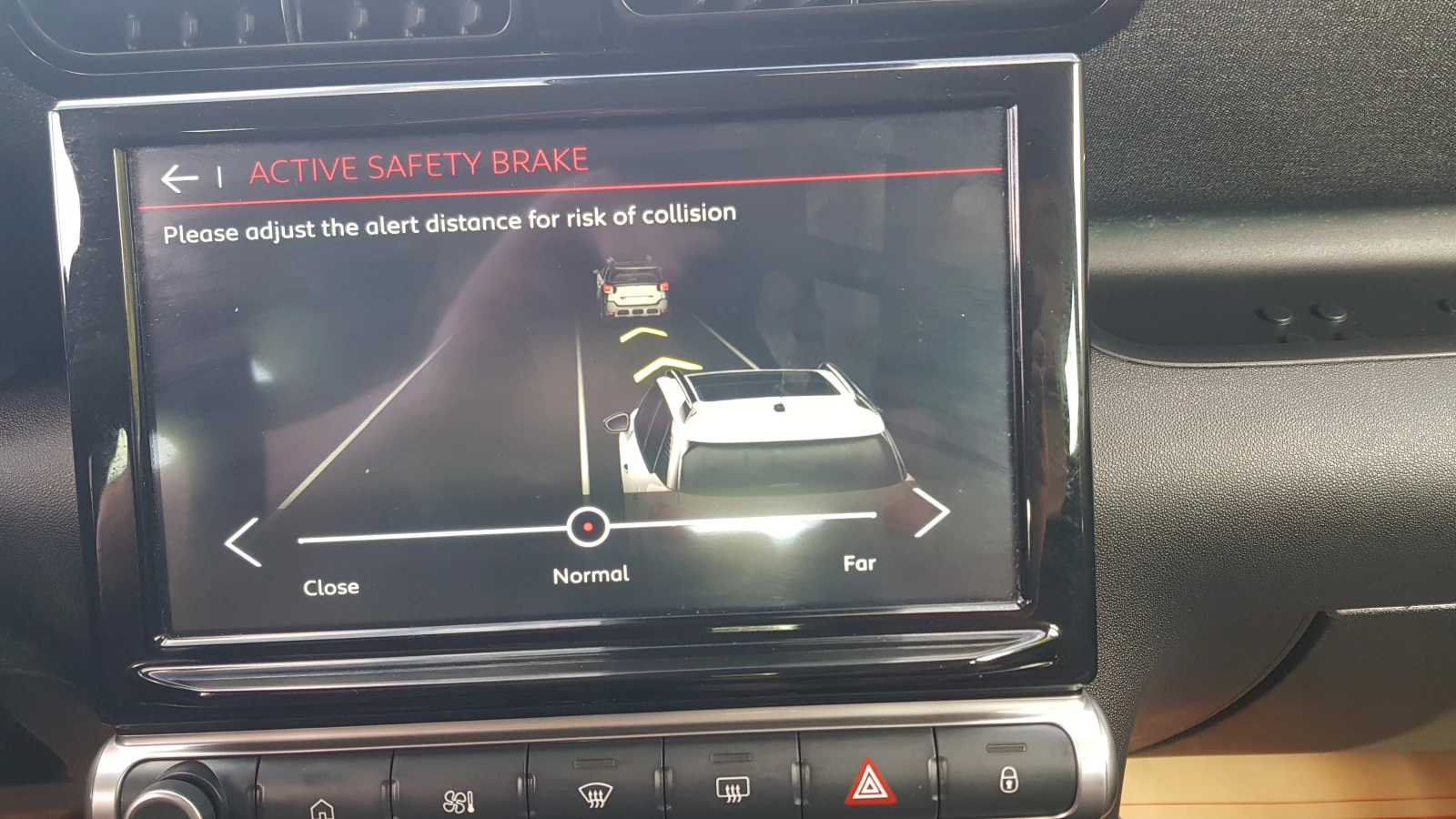 Citroen C3 Aircross 1.2THP Turbo, снимка 11 - Автомобили и джипове - 54004726