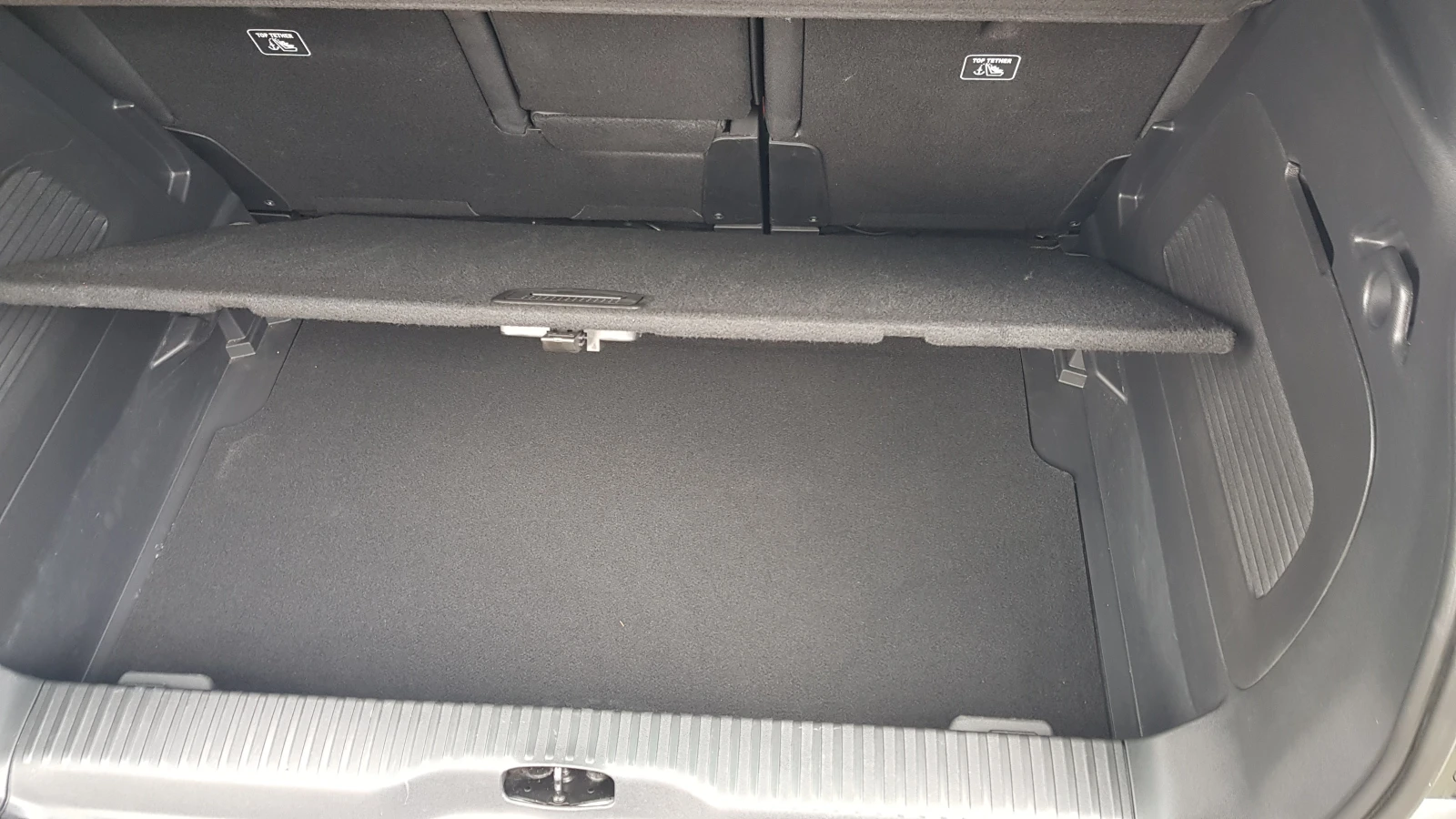 Citroen C3 Aircross 1.2THP Turbo, снимка 10 - Автомобили и джипове - 54004726