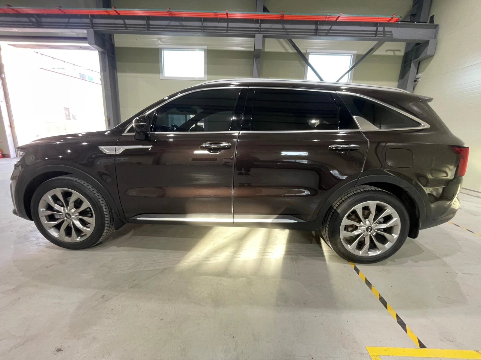 Kia Sorento 2.2 CRDi 4WD ! Signature !, снимка 4 - Автомобили и джипове - 54134608