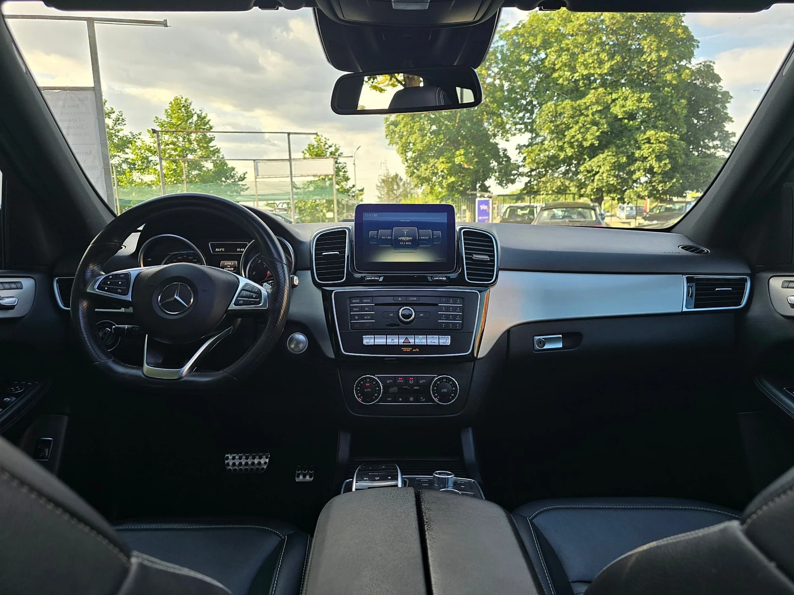 Mercedes-Benz GLE 350 CDI-258kc/AMG-ПАКЕТ, снимка 9 - Автомобили и джипове - 55313312