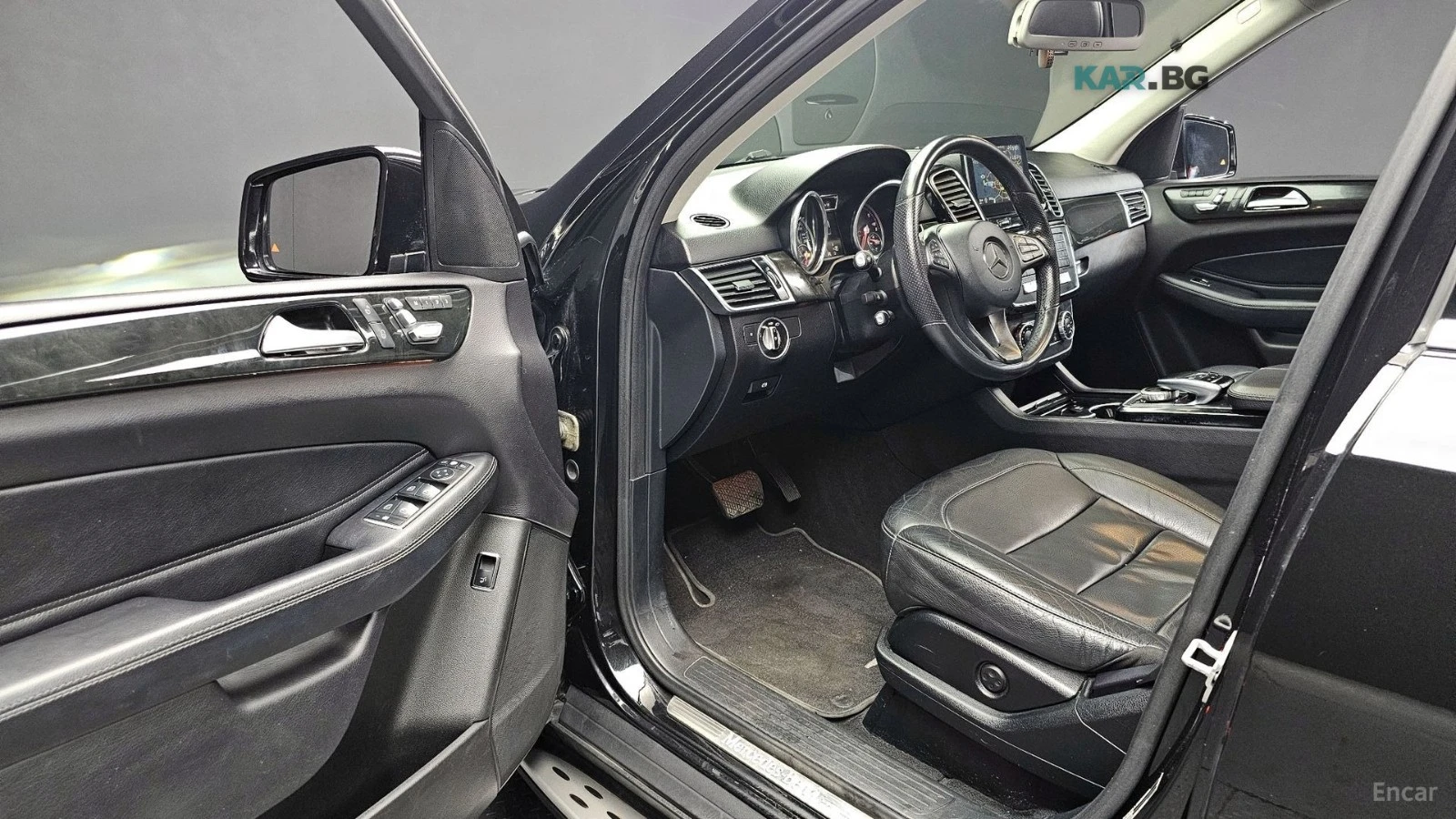 Mercedes-Benz GLE 250d 4MATIC* КОЖА* НАВИ* ПАНО* КАМЕРА, снимка 8 - Автомобили и джипове - 55374404