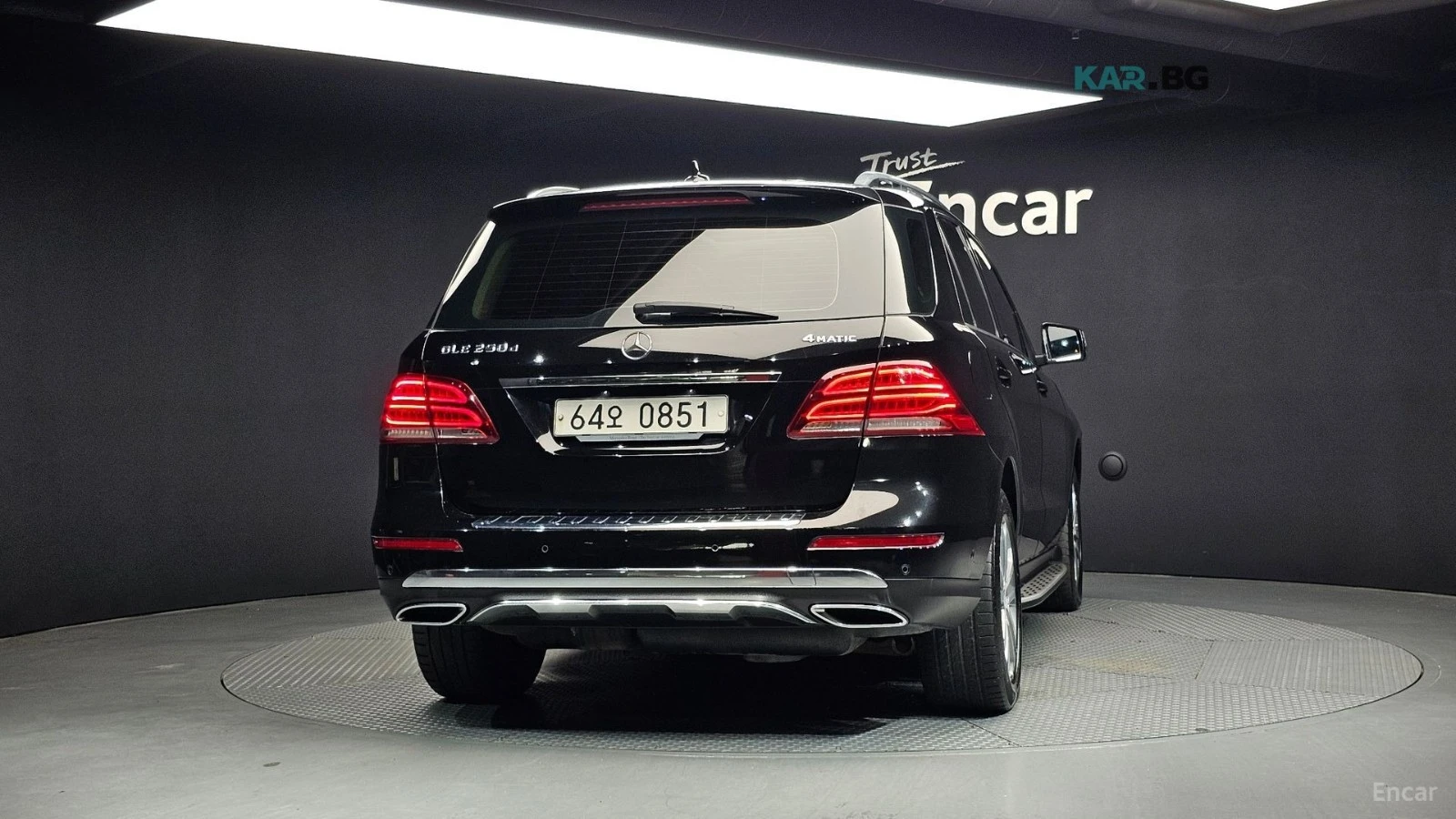 Mercedes-Benz GLE 250d 4MATIC* КОЖА* НАВИ* ПАНО* КАМЕРА, снимка 4 - Автомобили и джипове - 55374404