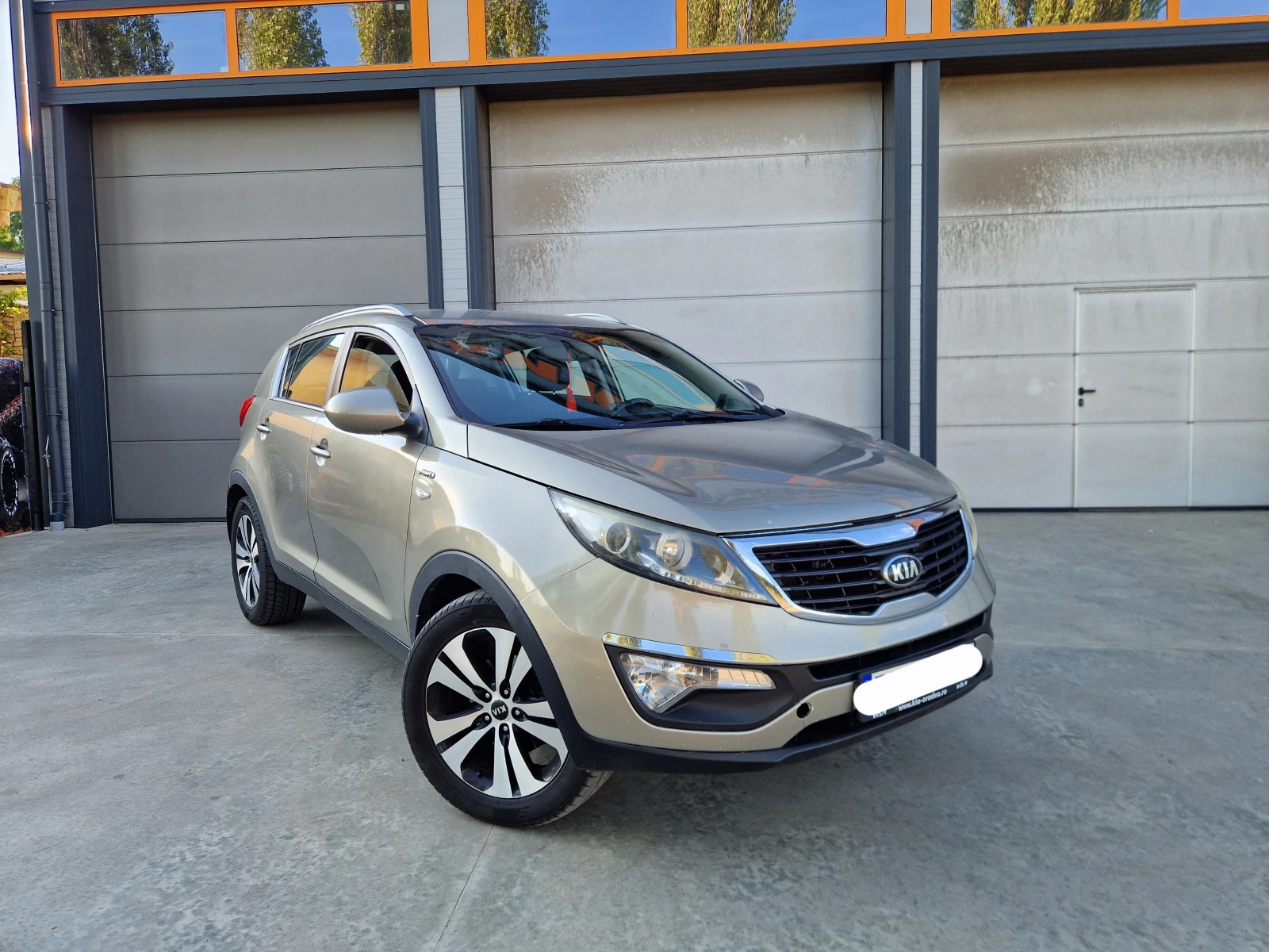 Kia Sportage 4x4 2.0d Лизинг, снимка 3 - Автомобили и джипове - 55621852