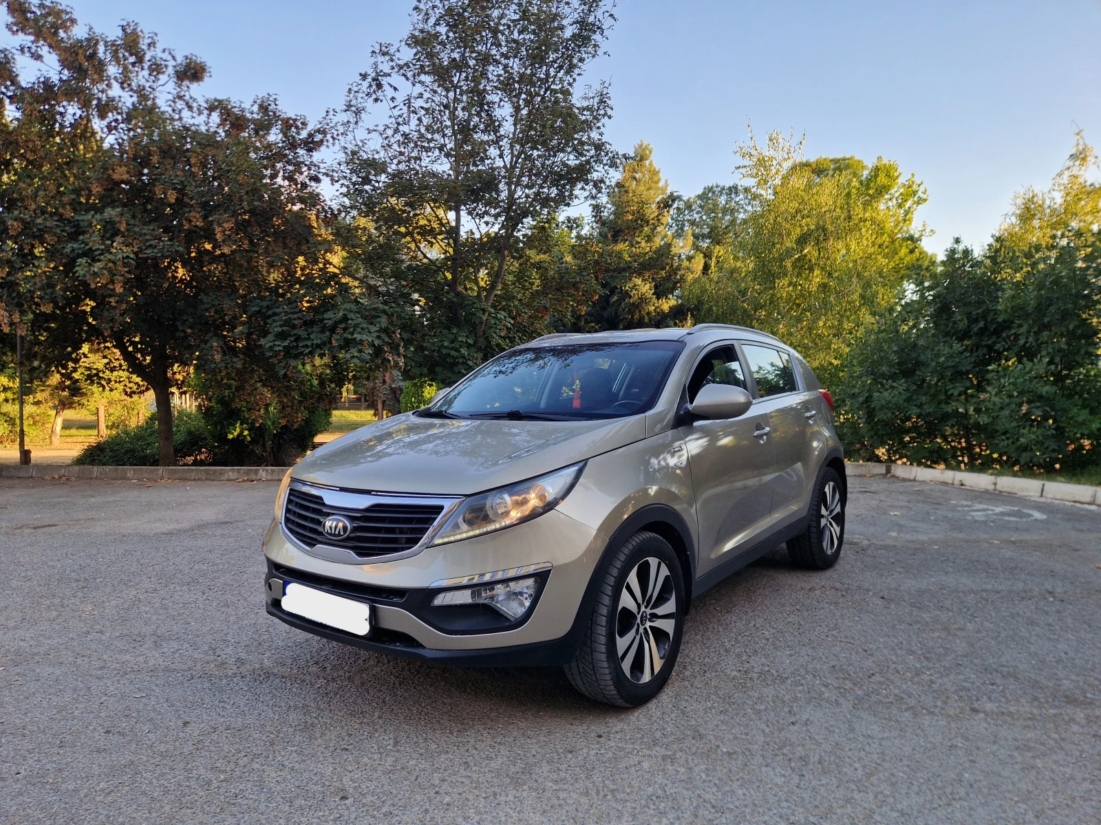 Kia Sportage 4x4 2.0d Лизинг, снимка 11 - Автомобили и джипове - 55621852