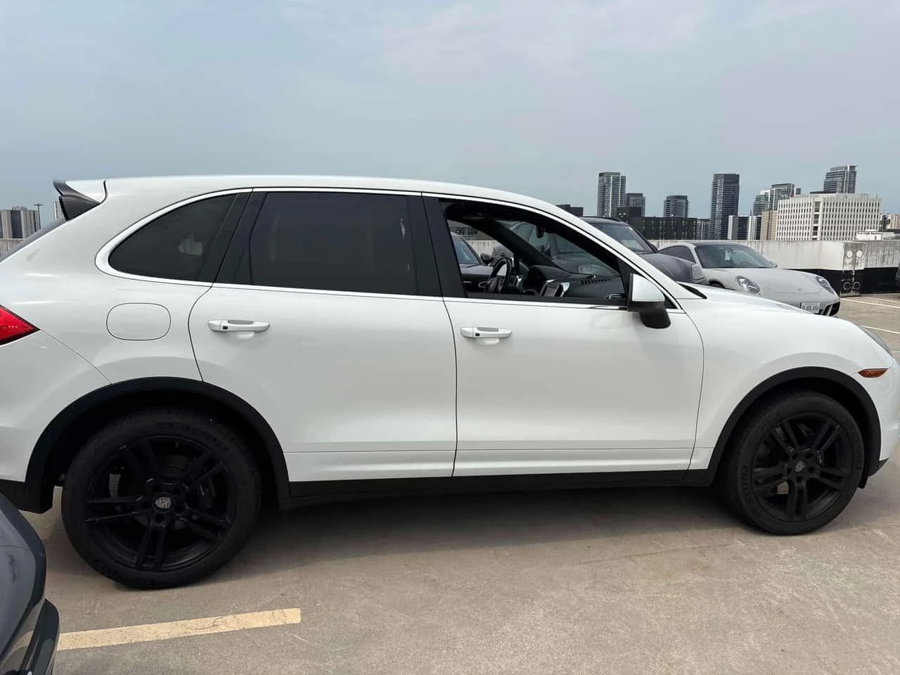 Porsche Cayenne * AWD 4dr * CARFAX * ЦЕНА ДО БГ, снимка 3 - Автомобили и джипове - 55654622