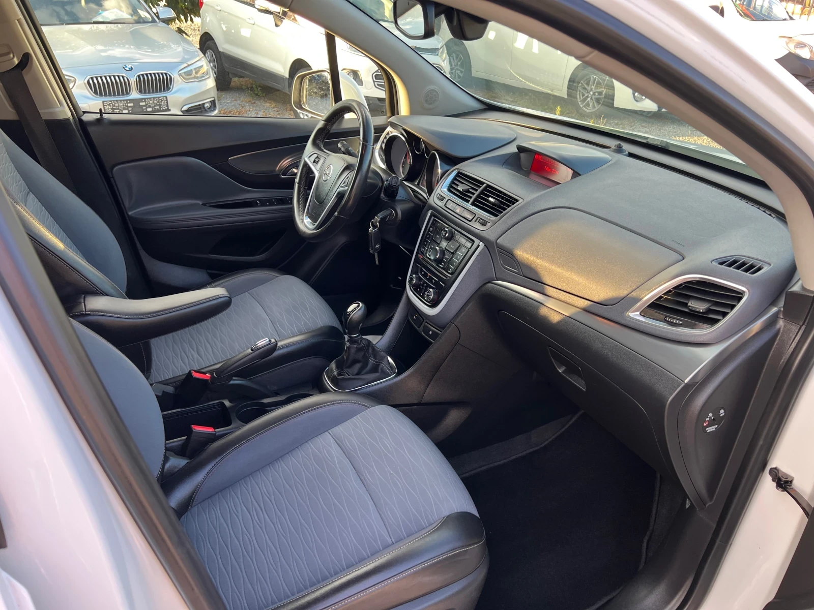 Opel Mokka 1.6CDTI COSMO Euro6, снимка 10 - Автомобили и джипове - 55944532