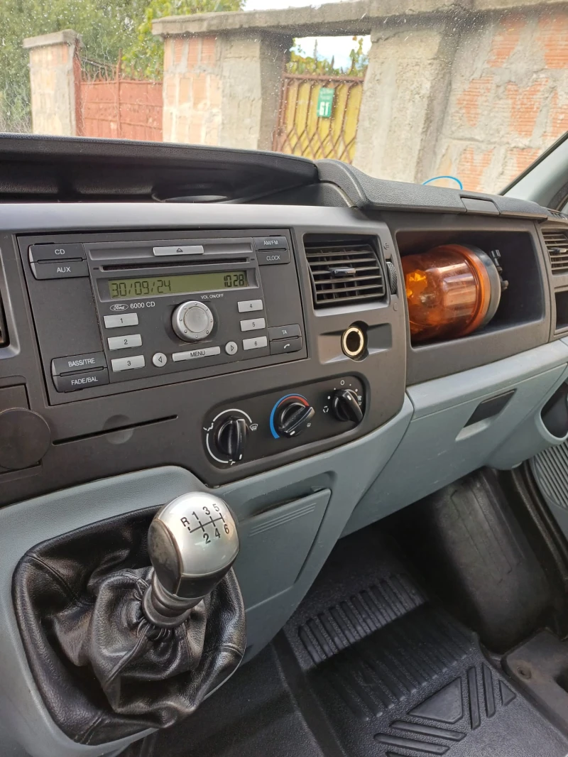 Ford Transit Кран, снимка 12 - Бусове и автобуси - 48004985