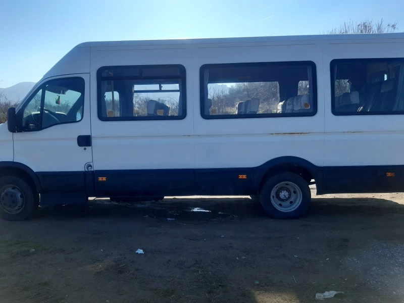 Iveco Daily, снимка 4 - Бусове и автобуси - 49373627