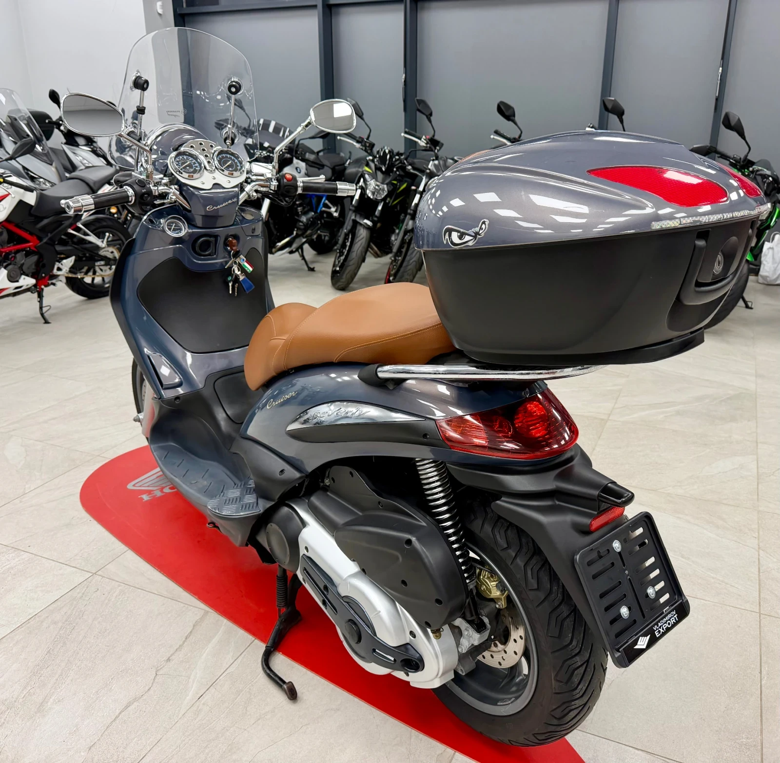 Piaggio Beverly 500 2008, снимка 7 - Мотоциклети и мототехника - 54731884