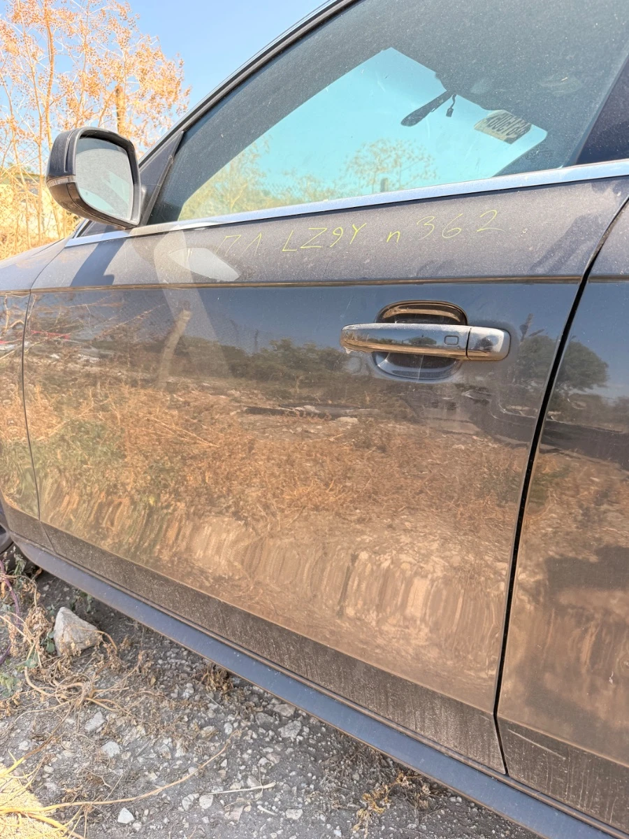 Предна лява врата за Audi A4 LZ9Y ном362 1071-1071