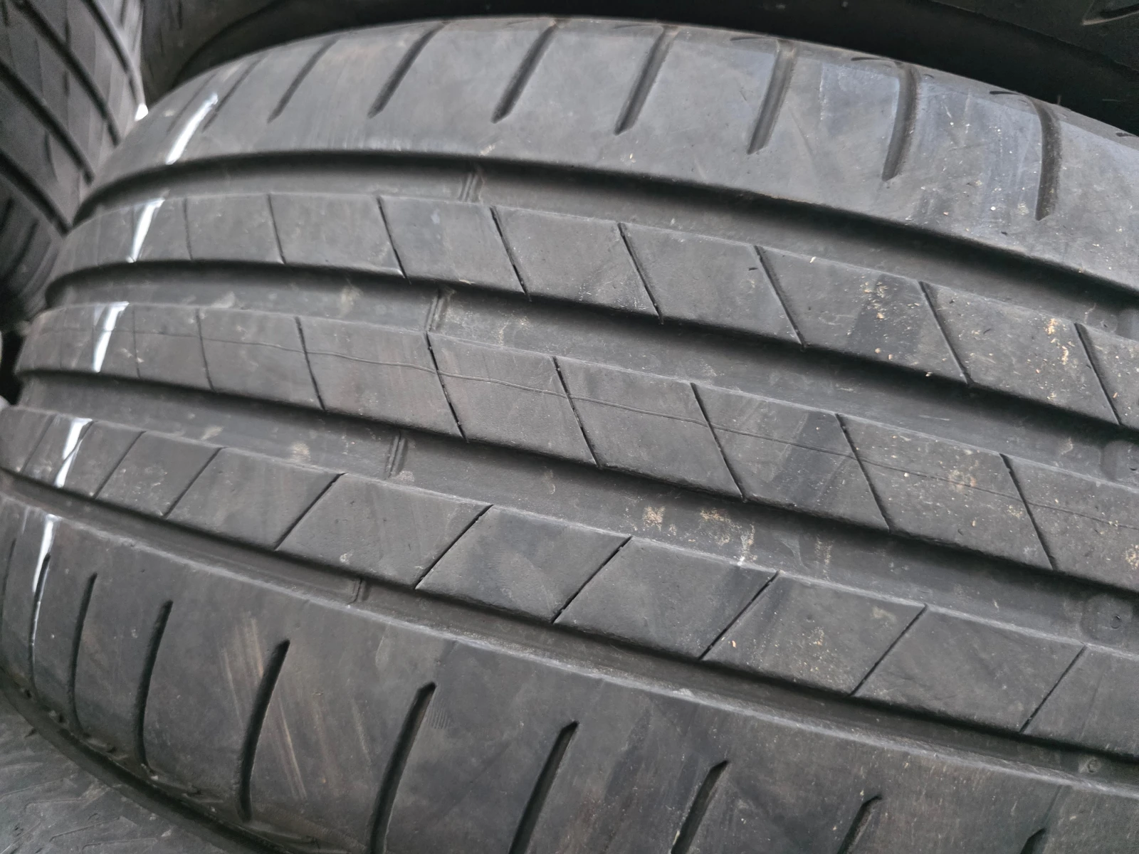  225/40R19 | Mobile.bg   2