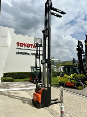 Наем на мотокар, газокар, електрокар, стакер, ричтрак или електрическа палетна количка, снимка 6