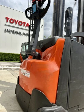 Наем на мотокар, газокар, електрокар, стакер, ричтрак или електрическа палетна количка, снимка 7