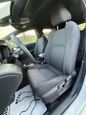 Toyota Corolla HYBRID 2.0 184 к.с 35000км НОВА, снимка 5