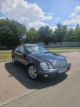 Mercedes-Benz E 320, снимка 1
