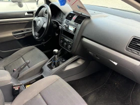 VW Golf 1.6i Газ.инжекцйон, снимка 9