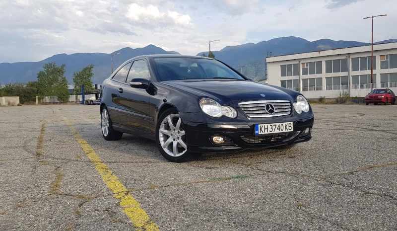 Mercedes-Benz C 220 CDI, снимка 1 - Автомобили и джипове - 47359305