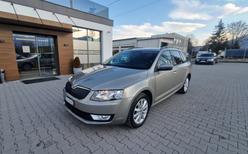 Skoda Octavia 4x4 ЛИЗИНГ, снимка 1 - Автомобили и джипове - 48874526