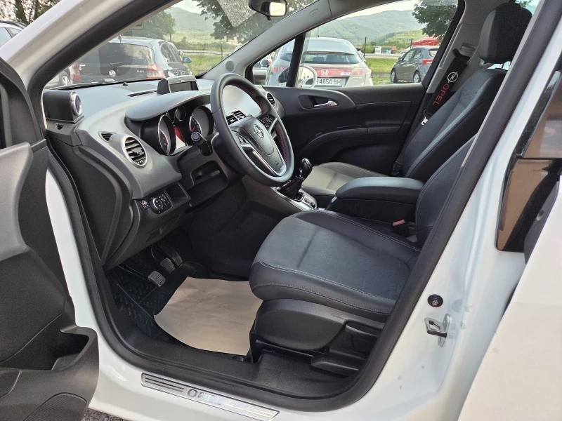 Opel Meriva 1.4i GPL navi, снимка 7 - Автомобили и джипове - 50952637